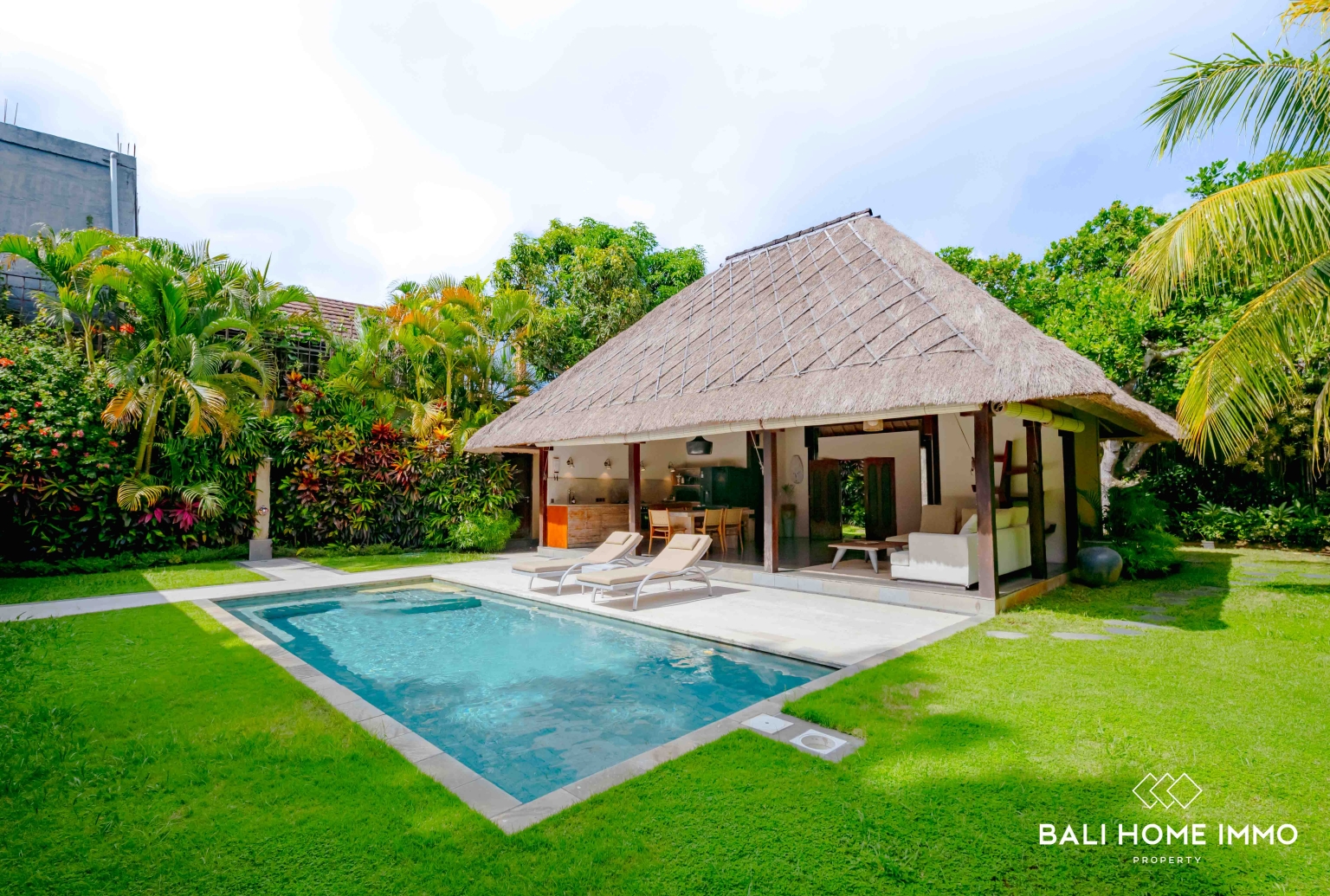 COZY 2 BEDROOMS VILLA FOR YEARLY & MONTHLY RENTAL IN UNGASAN — image 1