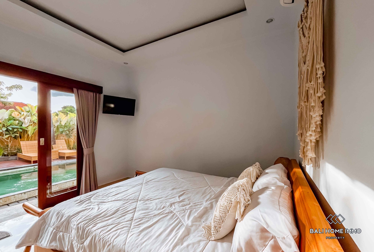 COZY 2 BEDROOMS VILLA FOR YEARLY RENTAL IN BALI - NUSA DUA — image 9