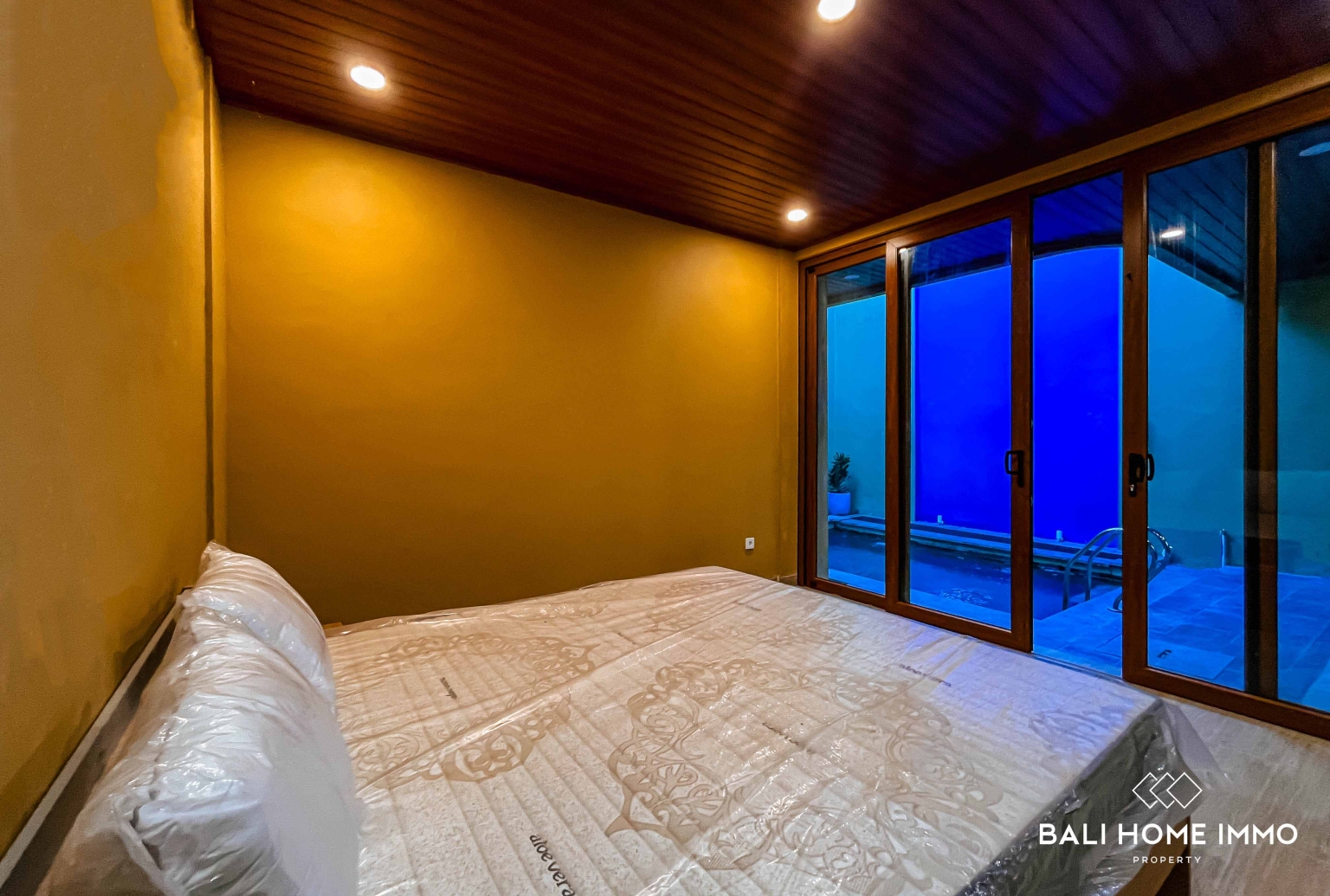 COZY 3 BEDROOMS VILLA FOR YEARLY AND MONTHLY IN BALI - JIMBARAN — image 10