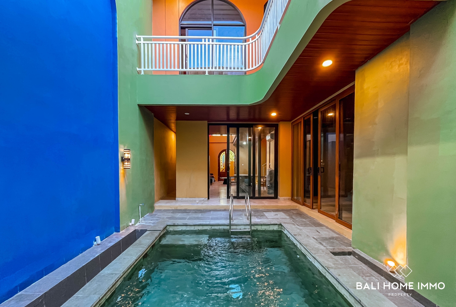 COZY 3 BEDROOMS VILLA FOR YEARLY AND MONTHLY IN BALI - JIMBARAN