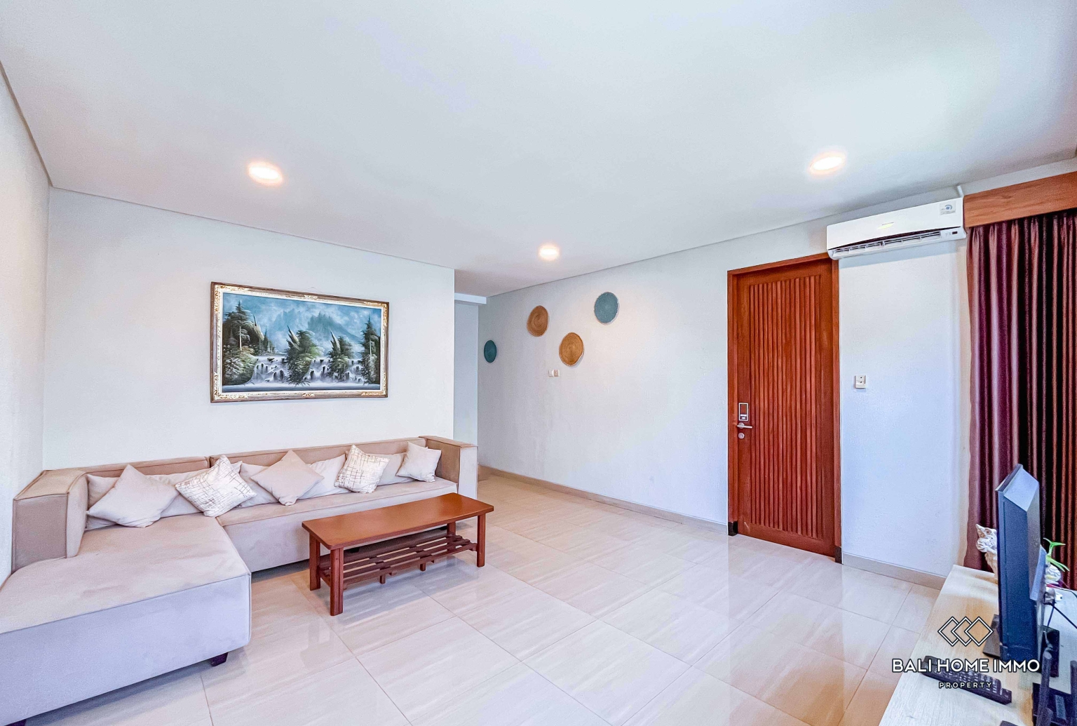 COZY 3 BEDROOMS VILLA FOR YEARLY AND MONTHLY RENTAL IN BALI - JIMBARAN — image 5