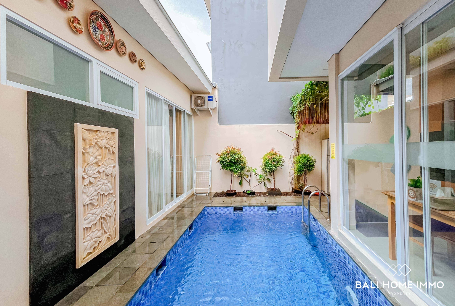 COZY 3 BEDROOMS VILLA FOR YEARLY AND MONTHLY RENTAL IN BALI - PANDAWA — image 3