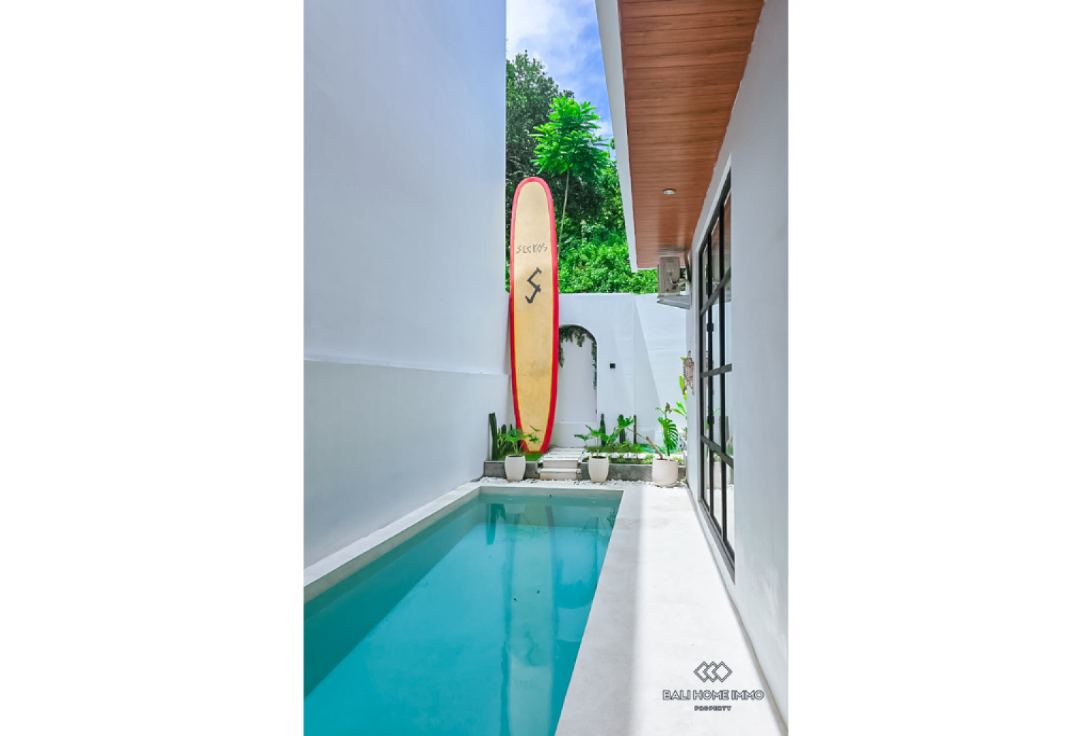 COZY 3 BEDROOMS VILLA FOR YEARLY & MONTHLY RENTAL IN BALI - UNGASAN — image 3