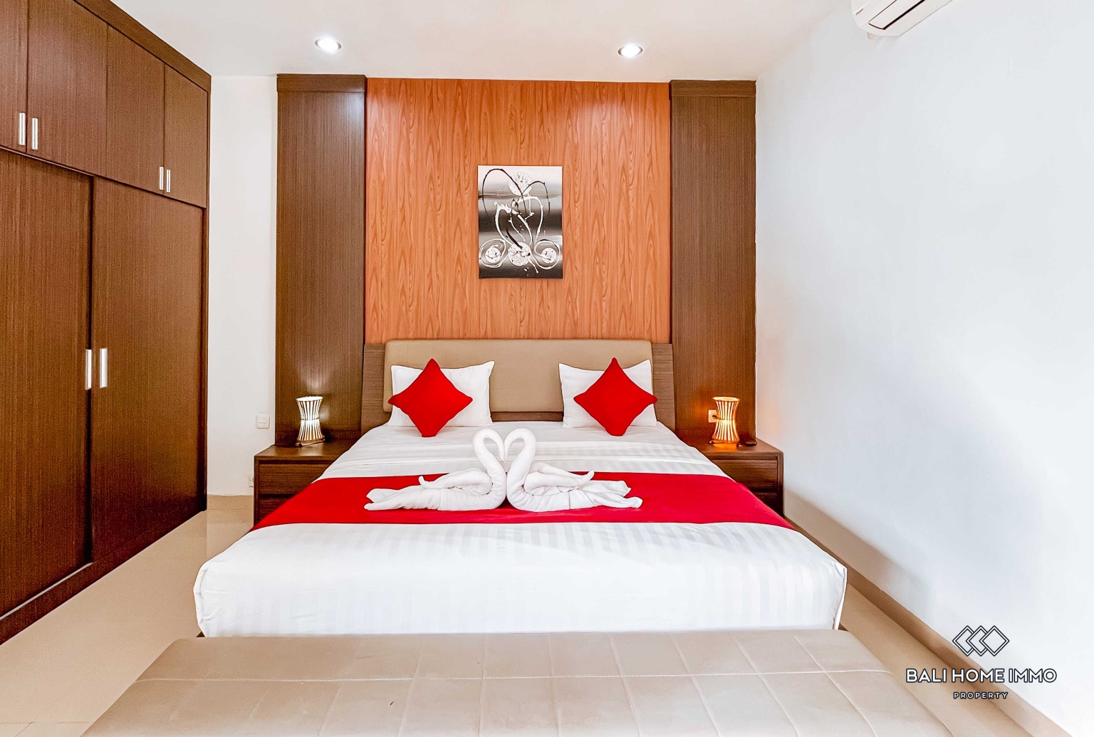 COZY 3 BEDROOMS VILLA FOR YEARLY RENTAL IN BALI - JIMBARAN — image 10