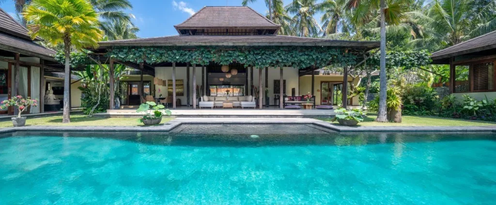 Villa Crystal Castle Ubud