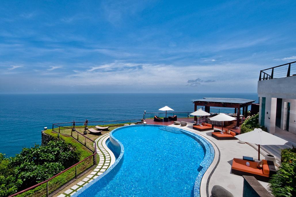Uluwatu Villa 3304 — image 1