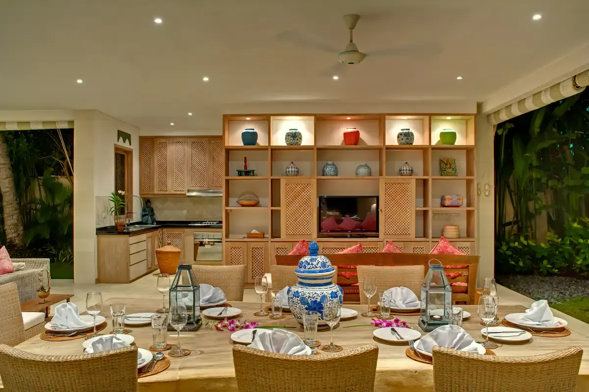 Siri Mendira - Villa Cempaka — 4BR Villa Rental in Candidasa — image 9