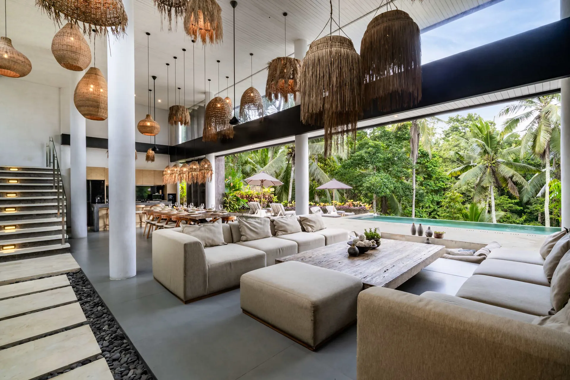 6 BR Jungle-View Infinity-Pool Villa Ubud — 6BR Villa Rental in Ubud — image 7