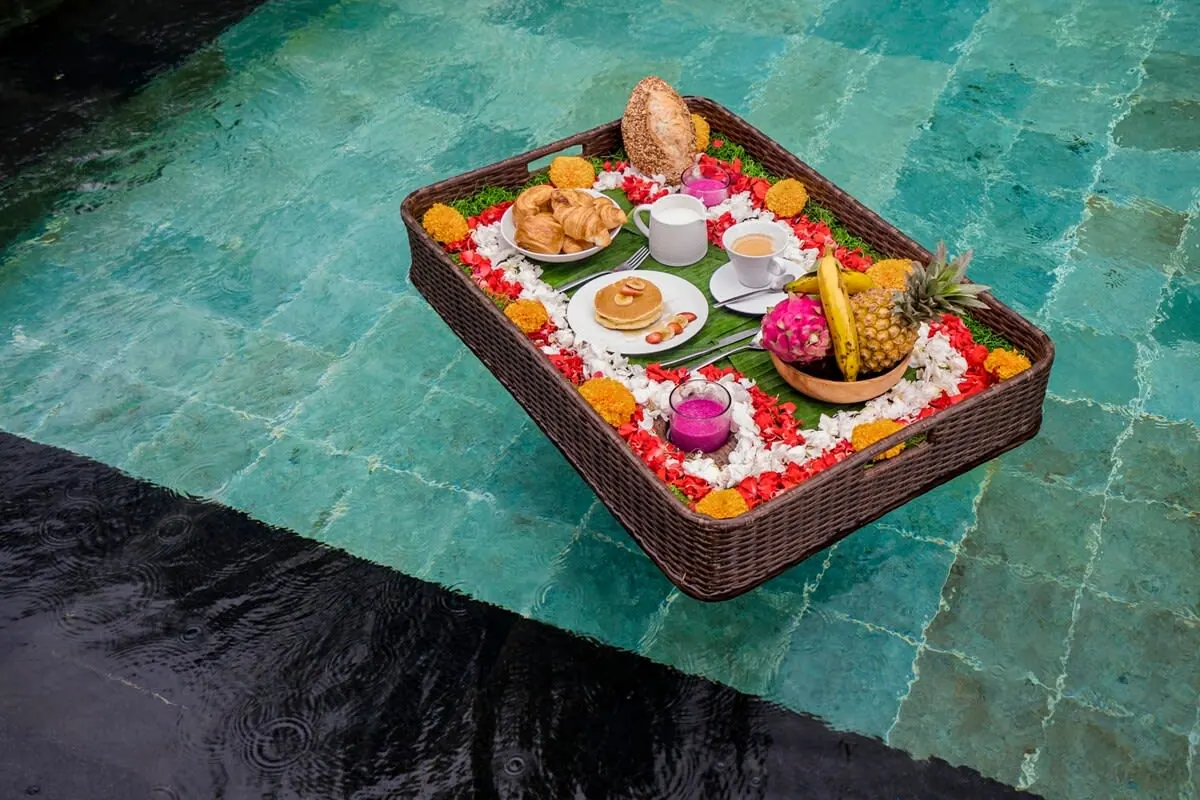 4 BR Rice-Field Tropical-Modern Villa Ubud — 4BR Villa Rental in Ubud — image 7