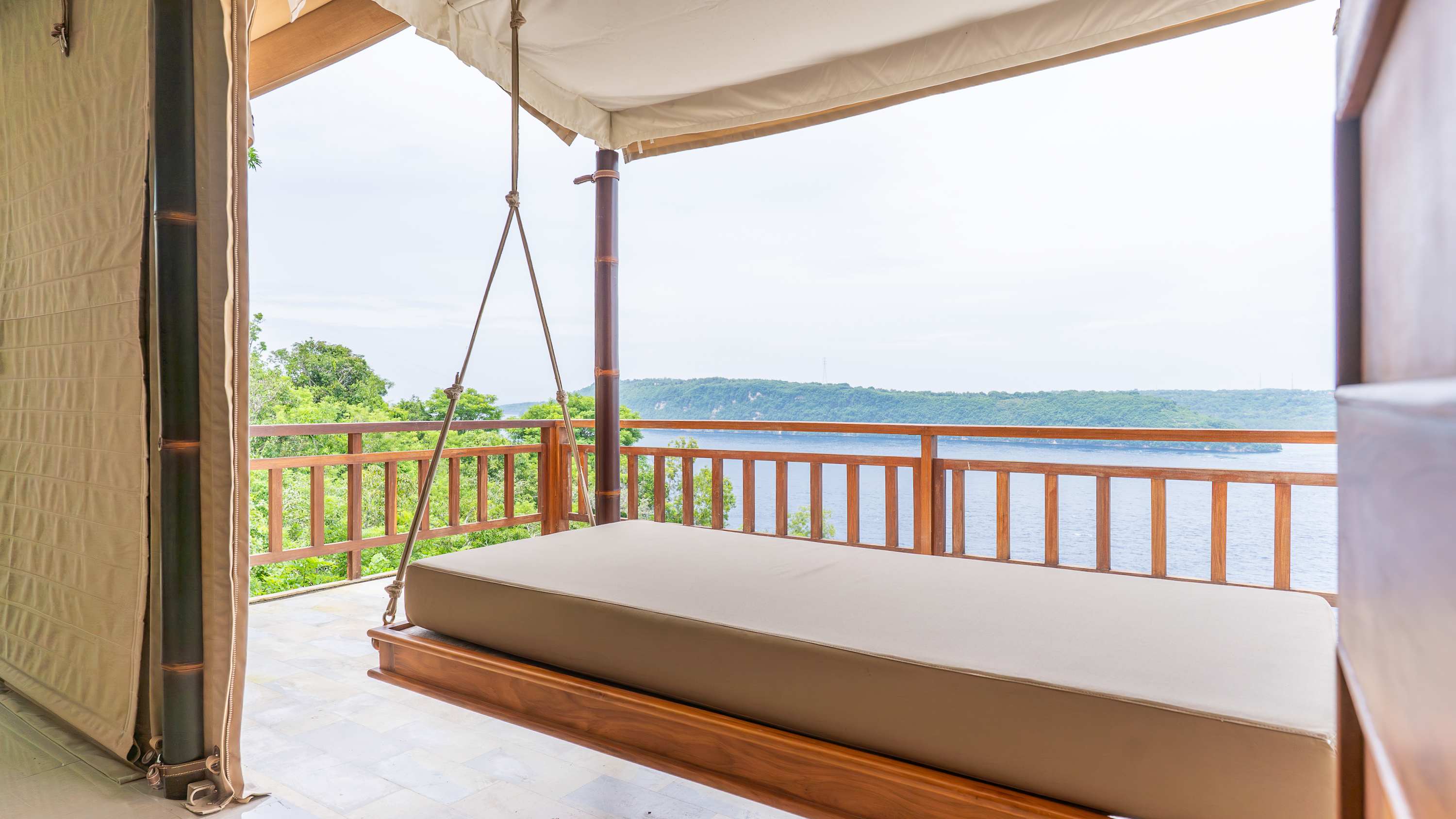 Villa The Sunset Tent in Nusa Penida — image 9