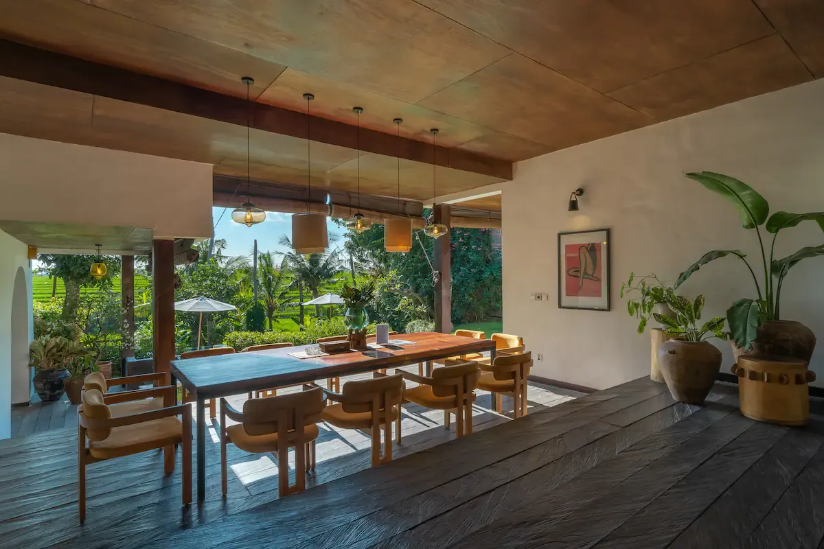 6 BR Tropical Garden Family Villa Canggu — 6BR Villa Rental in Canggu — image 18