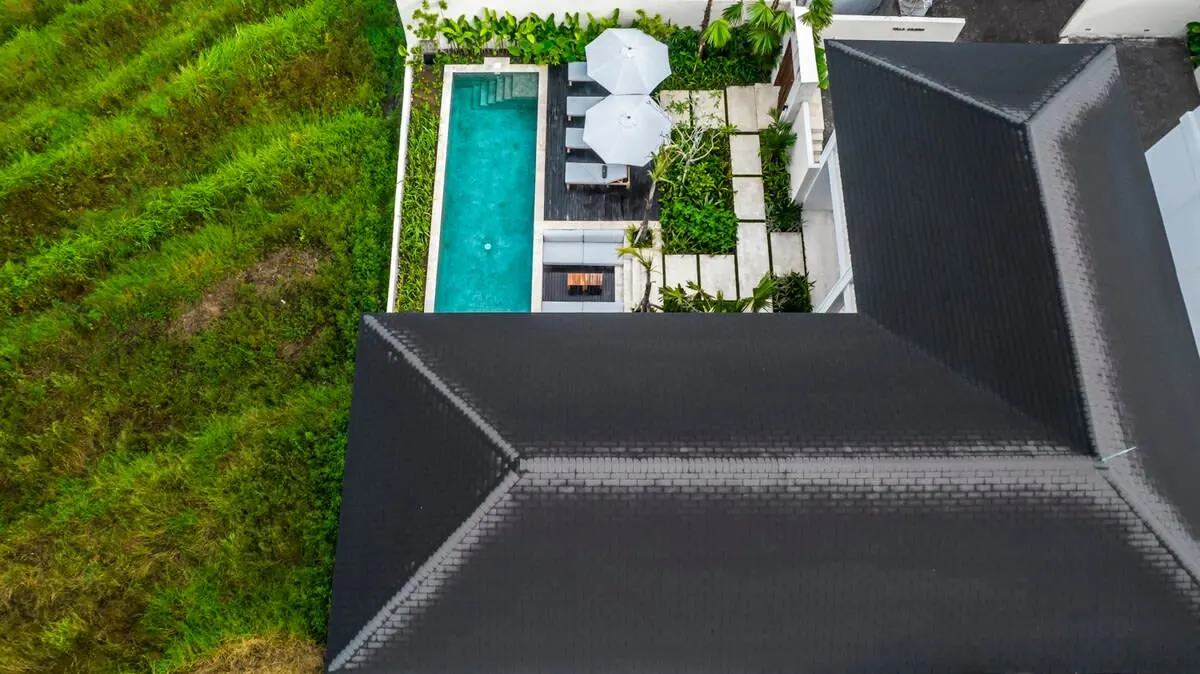 4 BR Tropical-Modern Designer Villa Canggu — 4BR Villa Rental in Canggu — image 15