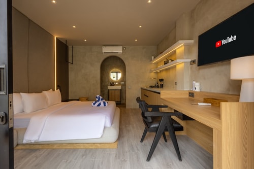 Central Ubud 1BR Studio | Near Ridge Walk & Cafes - Ubud, Bali — image 2