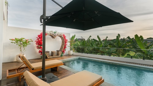 2BR Designer Seminyak | Pool & Near Cafes - Canggu, Bali — image 8