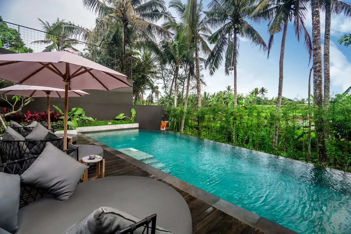 3 BR Industrial Tropical Garden House Ubud — 3BR House Rental in Ubud — image 3