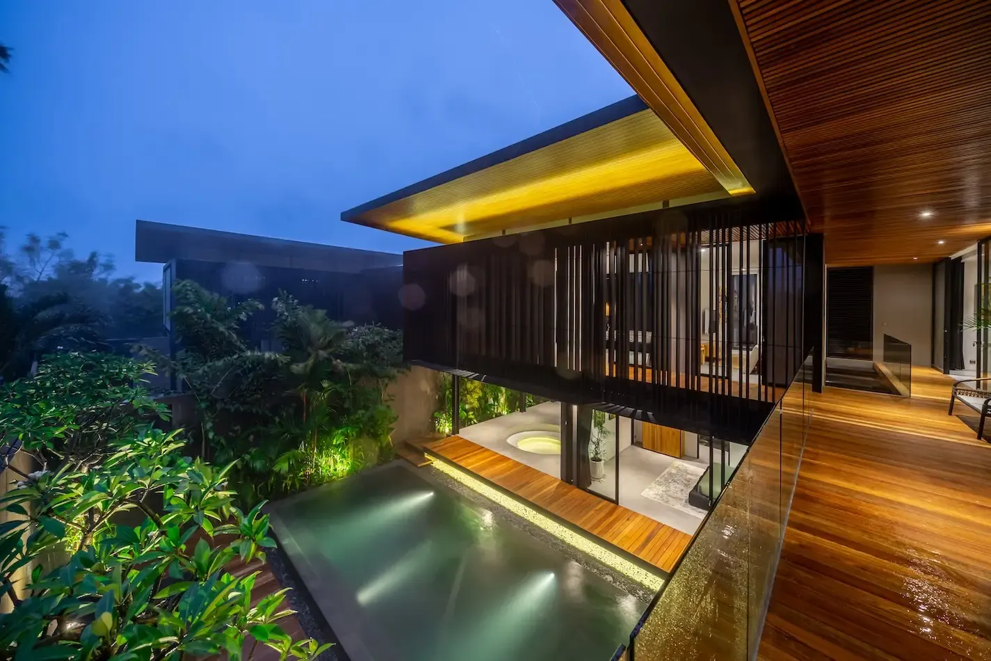 4 BR Fully Staffed Pool Retreat Seminyak — 4BR Villa Rental in Seminyak — image 10