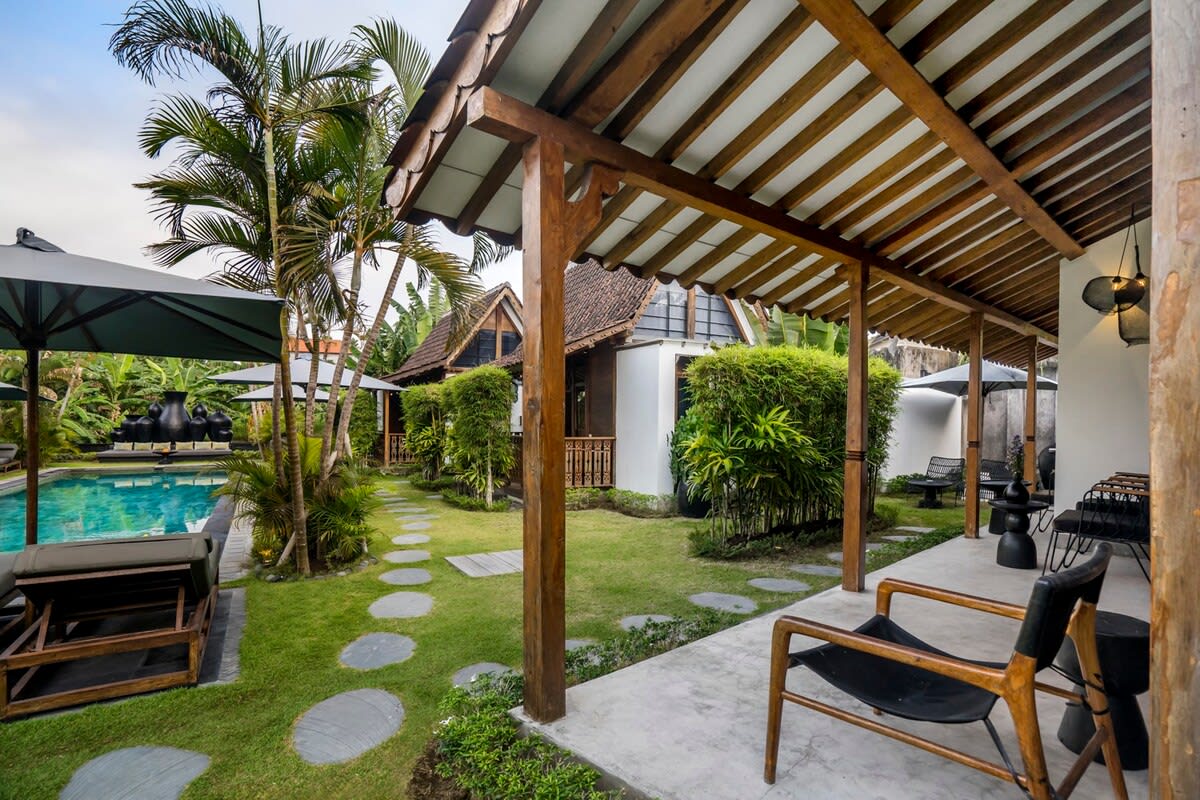 Villa Bloom 2BR Studio in Canggu — image 14