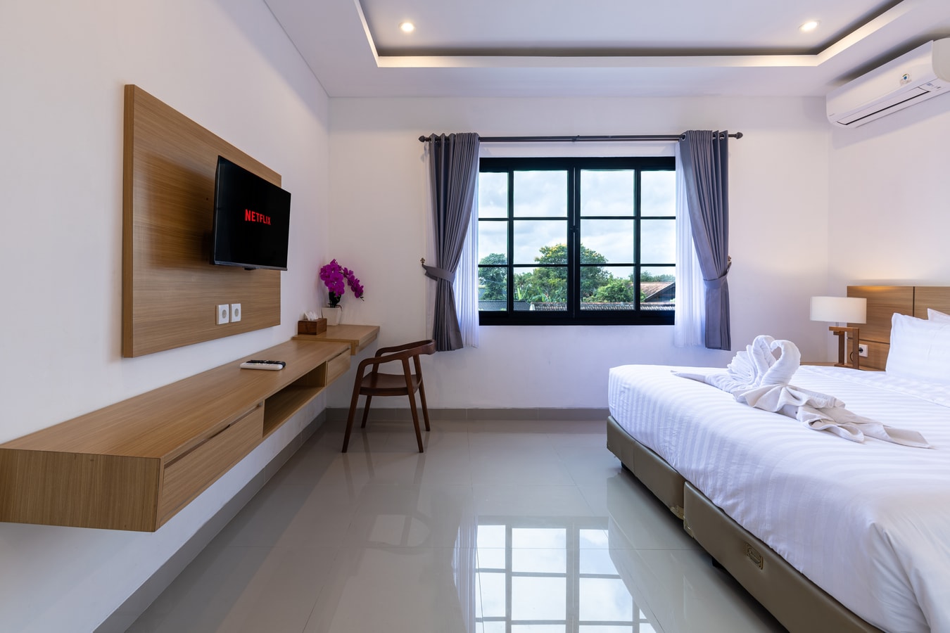 1BR Luxe Canggu Apart | Jalan Kaki ke Butterman & Pantai - Canggu, Bali — image 3