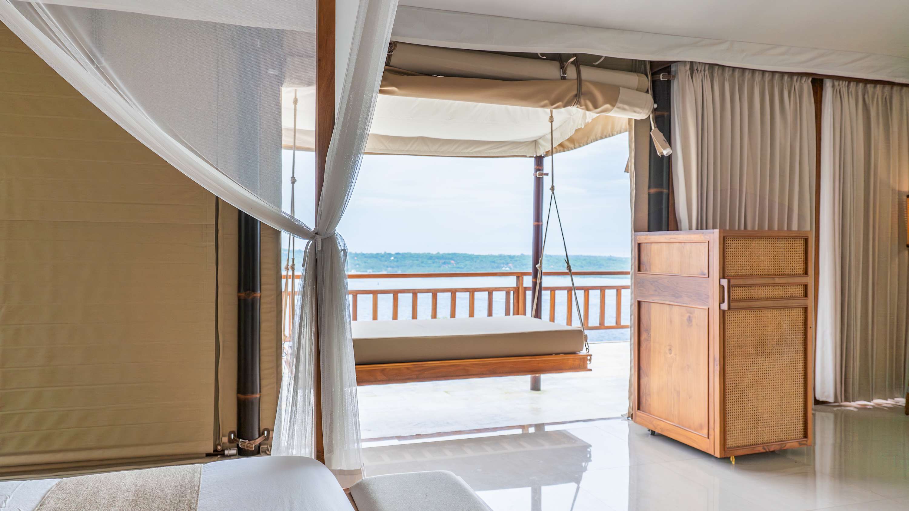 Villa The Sunset Tent in Nusa Penida — image 3