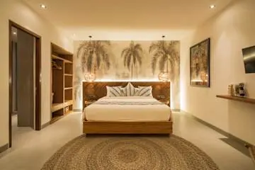 4 BR Tropical-Modern Jungle Retreat Ubud — 4BR Villa Rental in Ubud — image 7