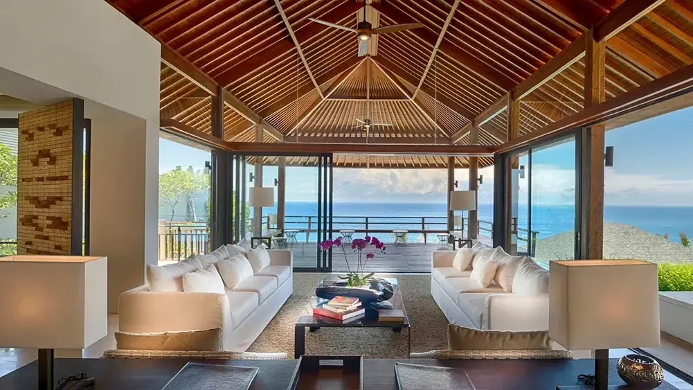 10 BR Clifftop Ocean-View Estate Uluwatu — 10BR Estate Rental in Uluwatu — image 6