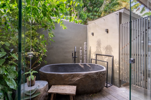 2BR Pererenan Outdoor Bathtub Villa | Near Beaches in Pererenan, Bali — image 8