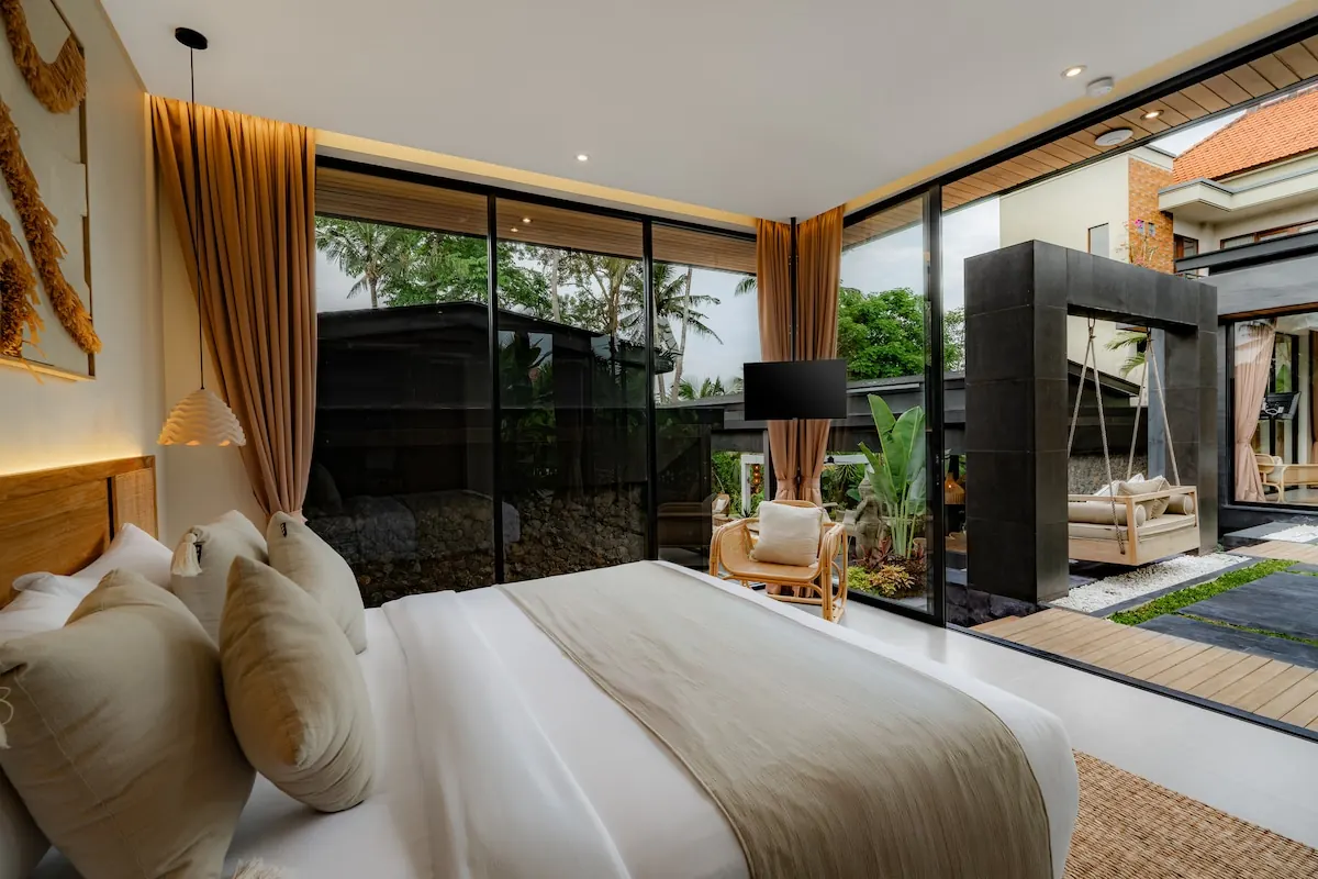 10 BR Tropical-Modern Jungle Estate Ubud — 10BR Estate Rental in Ubud — image 17