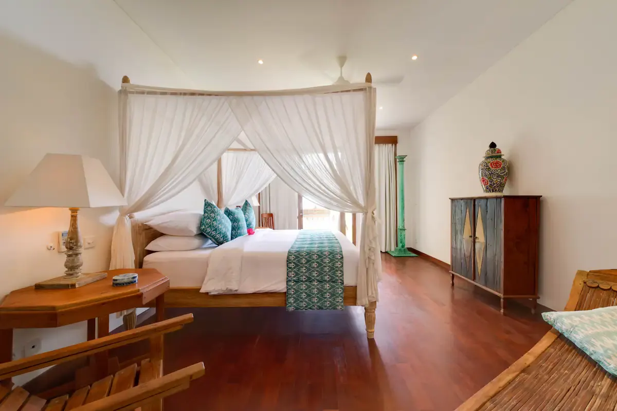 Siri Mendira - Villa Angsoka — 6BR Villa Rental in Candidasa — image 16