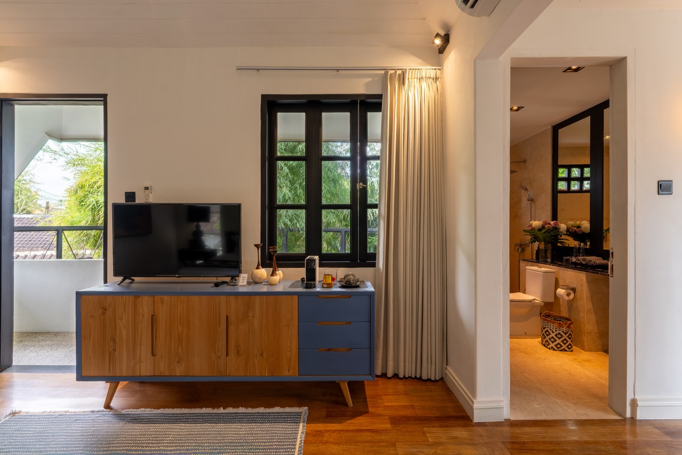 Martini - 1 BR Comfort Suites Umalas w/ Pool & BBQ in Seminyak, Bali — image 5