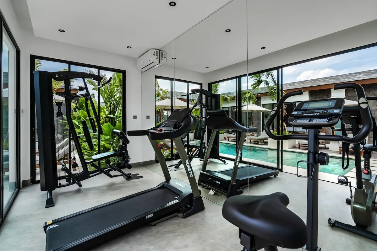 5 BR Designer Courtyard Retreat Ubud — 5BR Villa Rental in Ubud — image 13