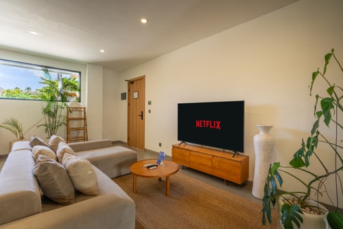 SB 103 - 2BR Suite with Private Pool, Canggu in Canggu, Bali — image 4