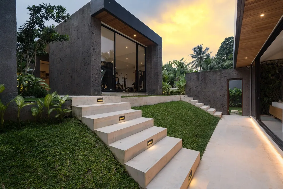 6 BR Stone Jungle-View Retreat Ubud — 6BR Villa Rental in Ubud — image 6