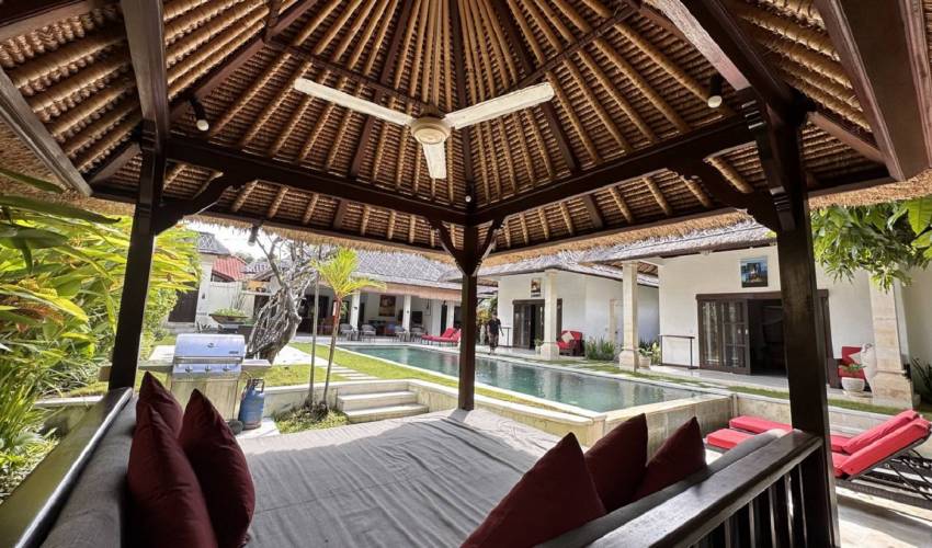 Seminyak Villa 3600 — image 9