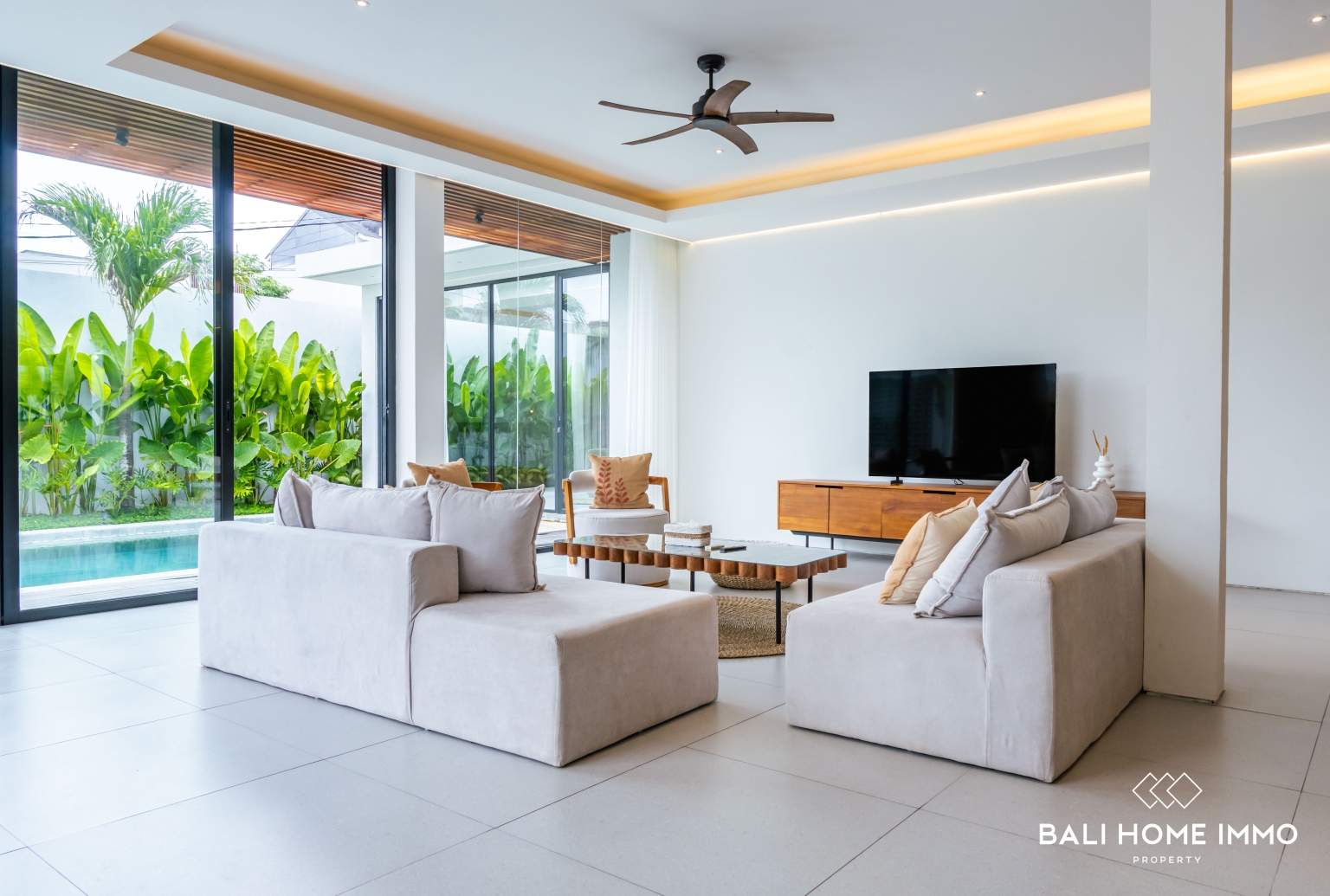 Family style 4 Bedroom Villa for rent in Umalas — image 3