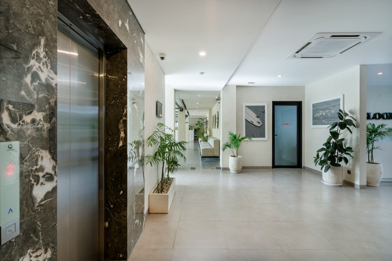 SB 208 - 1BR Pool Suite, Near Batu Belig Beach in Canggu, Bali — image 17