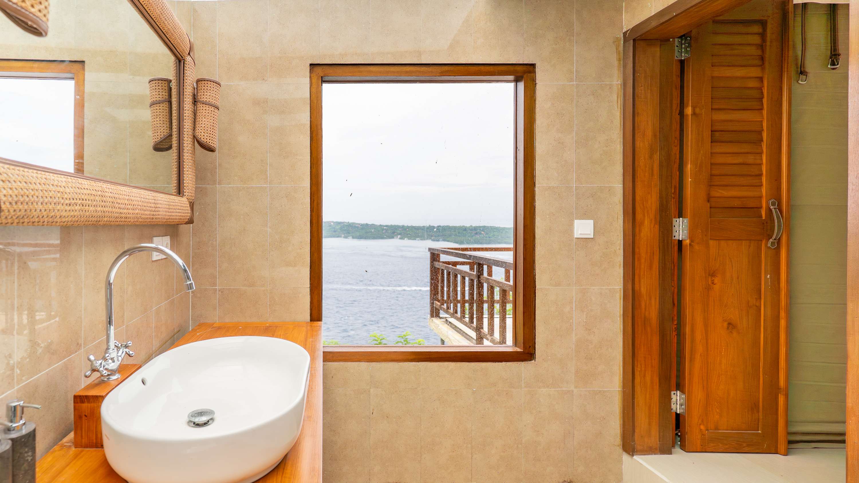 Villa The Sunset Tent in Nusa Penida — image 14