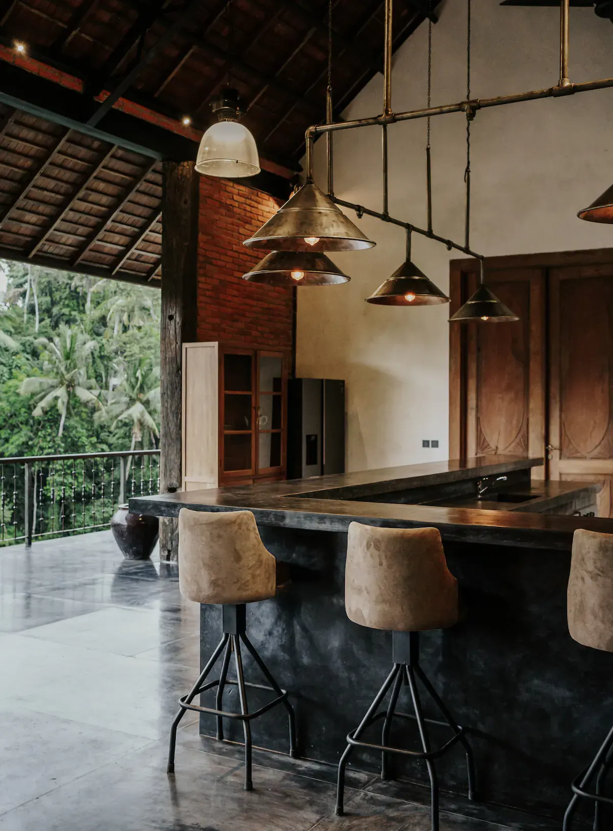 9 BR Tropical Garden Open-Air Estate Ubud — 9BR Estate Rental in Ubud — image 11