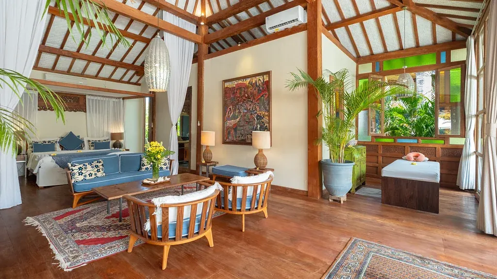 7 BR Private Retreat Canggu — 7BR Villa Rental in Canggu — image 12