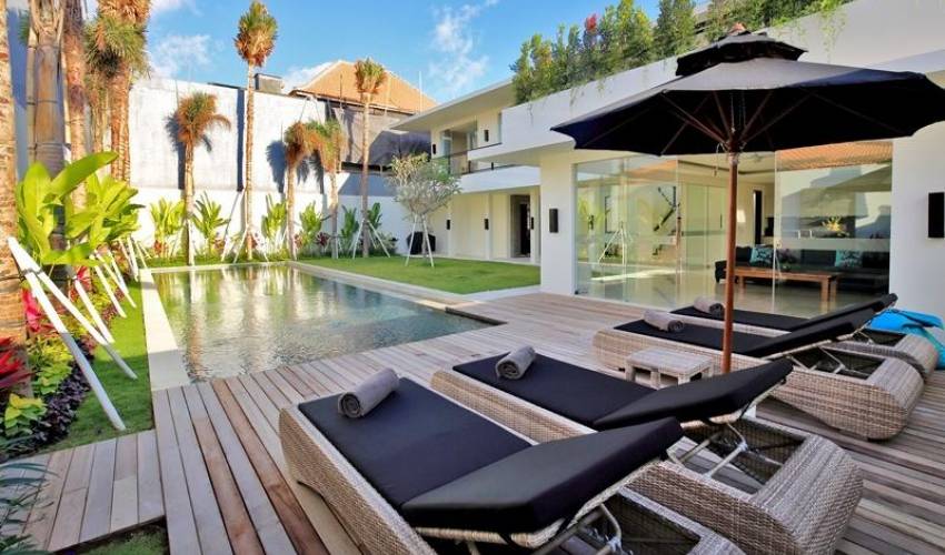 Seminyak Villa 3295 — image 3