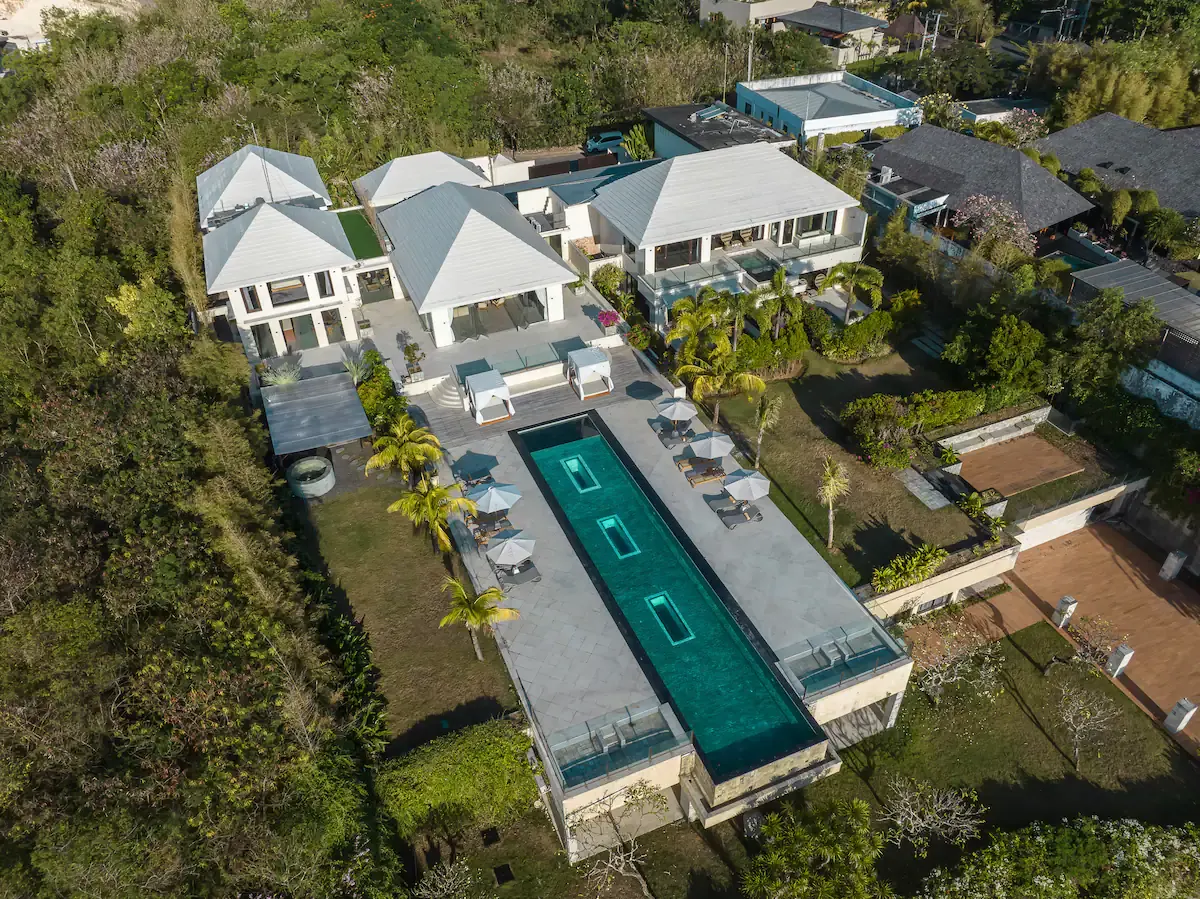 8 BR Infinity-Pool Cinema Estate Uluwatu — 8BR Estate Rental in Uluwatu — image 6