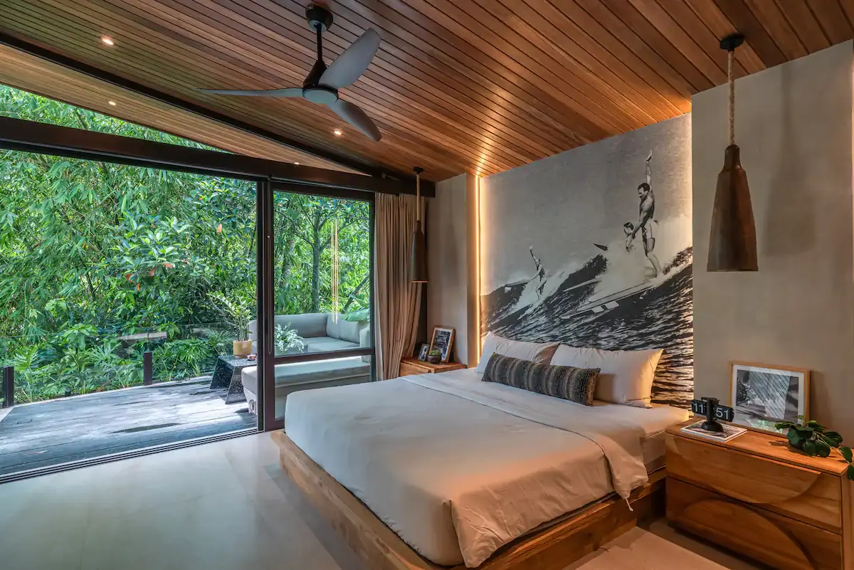 5 BR Tropical-Modern Tropical Garden Villa Canggu — 5BR Villa Rental in Pererenan — image 10