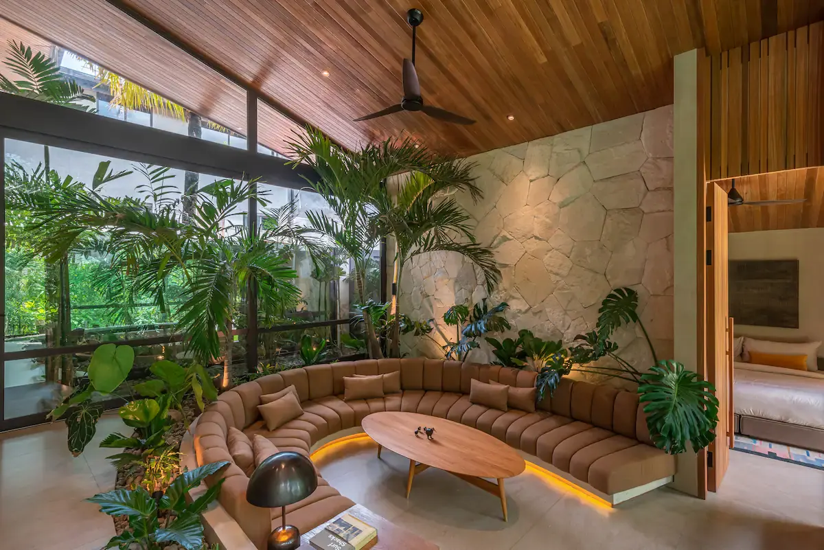 5 BR Tropical-Modern Tropical Garden Villa Canggu — 5BR Villa Rental in Pererenan — image 16