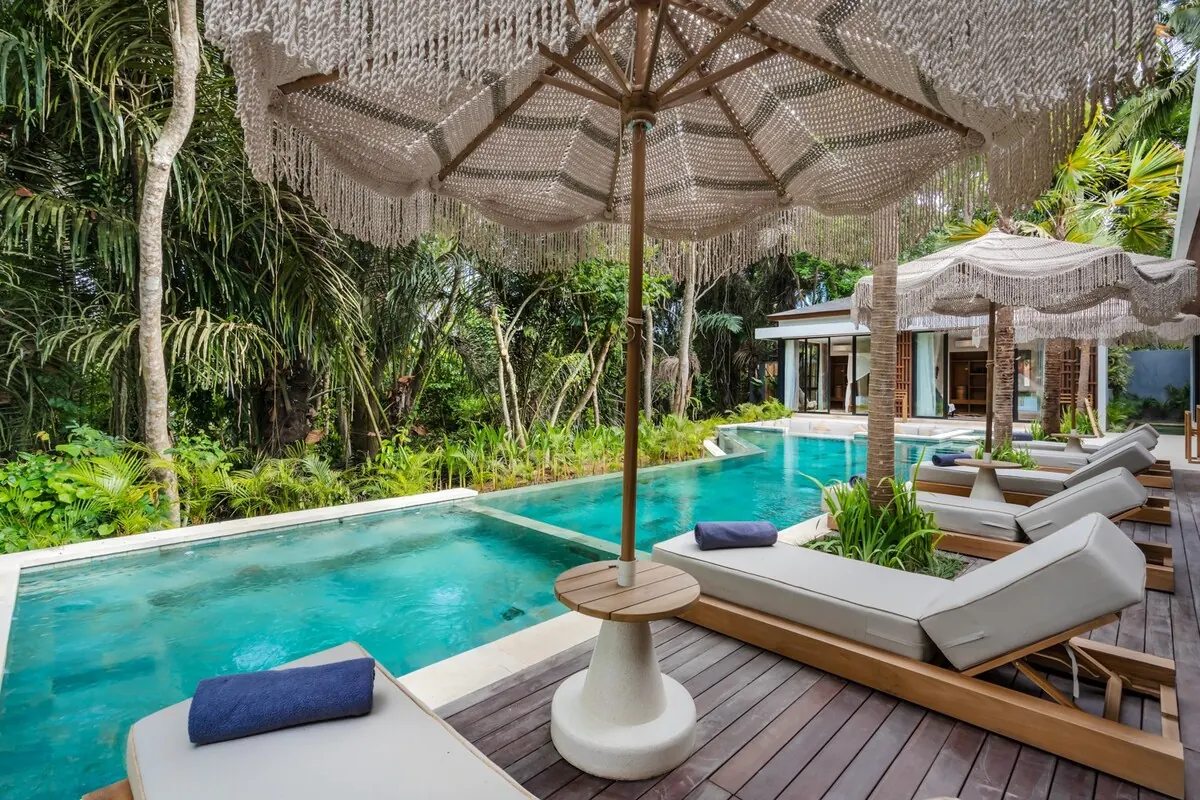 4 BR Designer Infinity-Pool Retreat Ubud — 4BR Villa Rental in Ubud — image 15