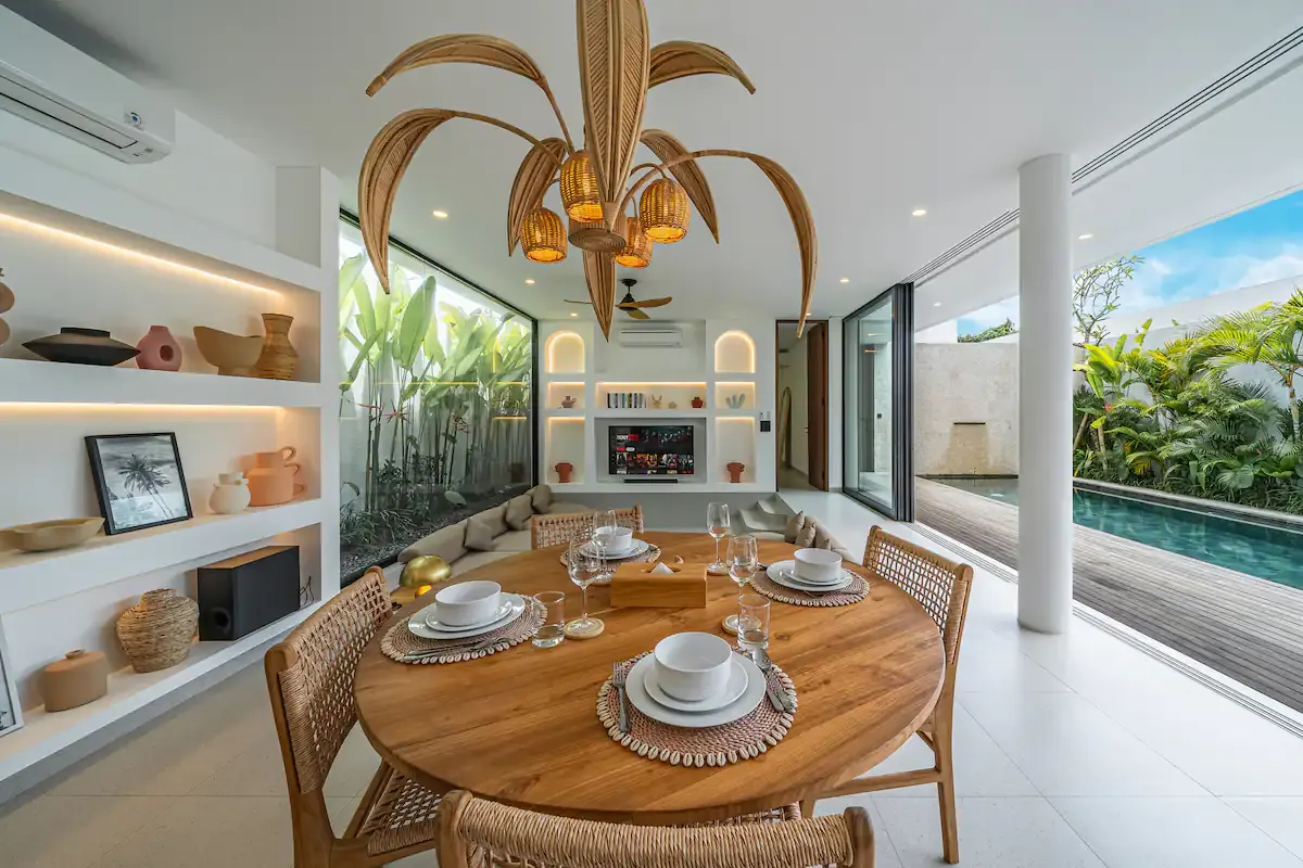 3 BR Tropical-Modern Pool Villa Uluwatu — 3BR Villa Rental in Uluwatu — image 2