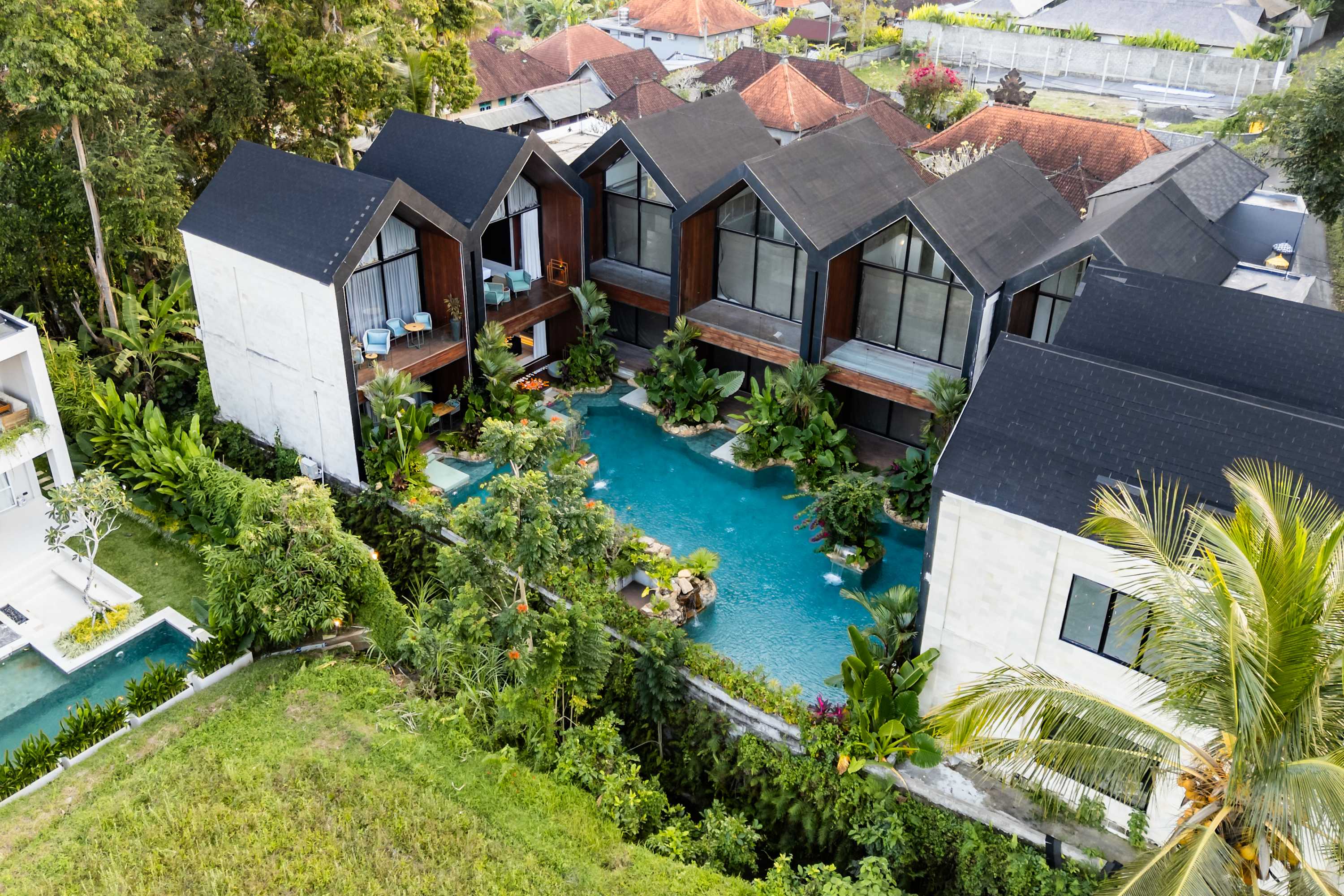 Aurea Lagoon Villa in Ubud — image 6