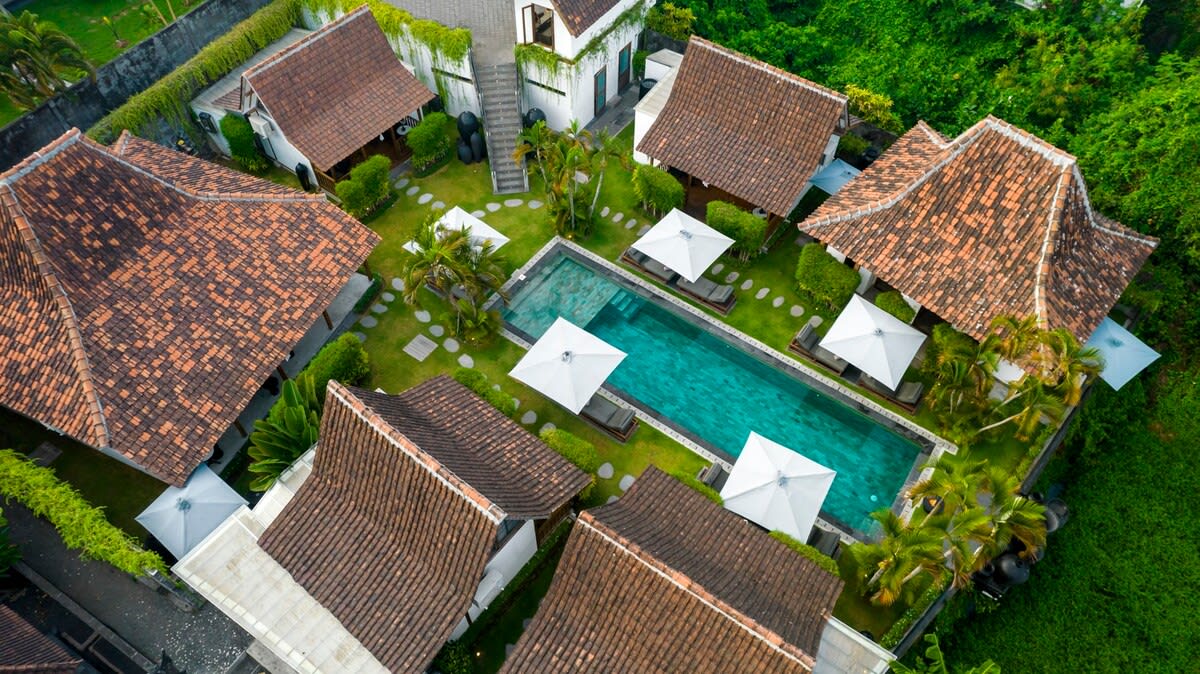Villa Bloom 2BR Studio in Canggu — image 16