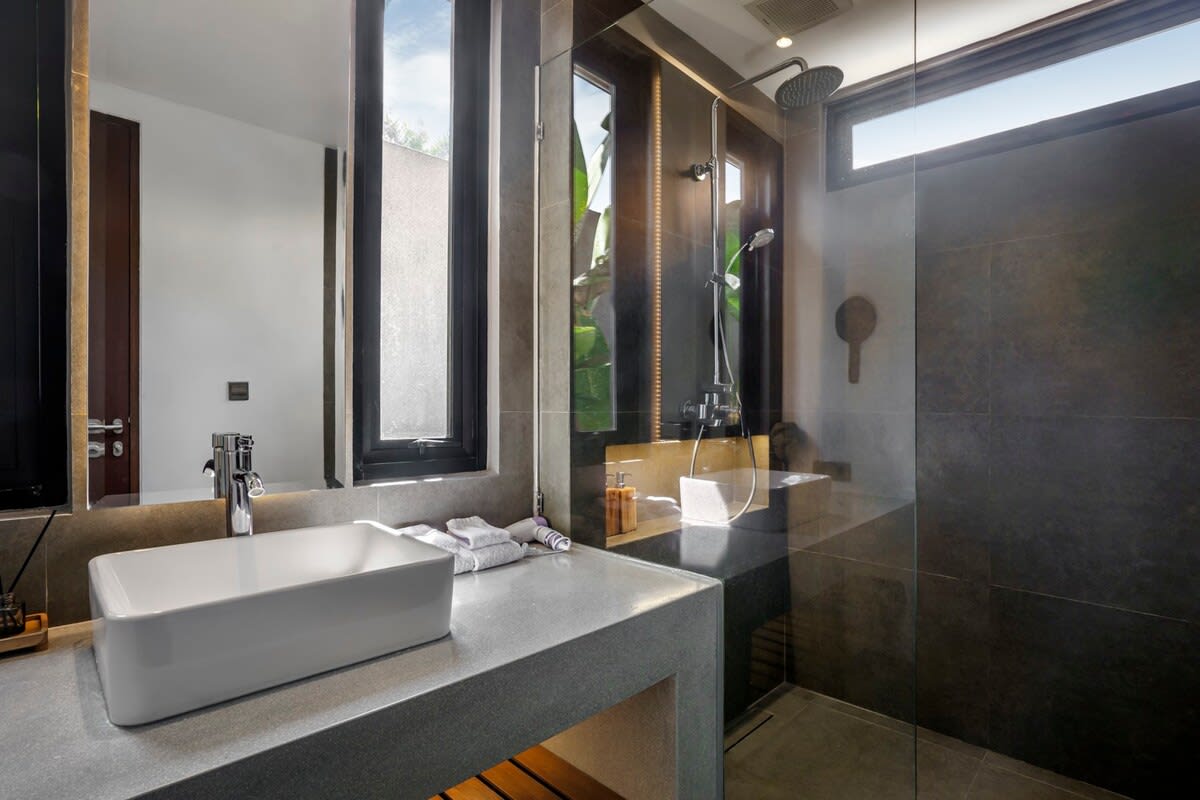 Villa Jacuzzi in Ubud — image 16