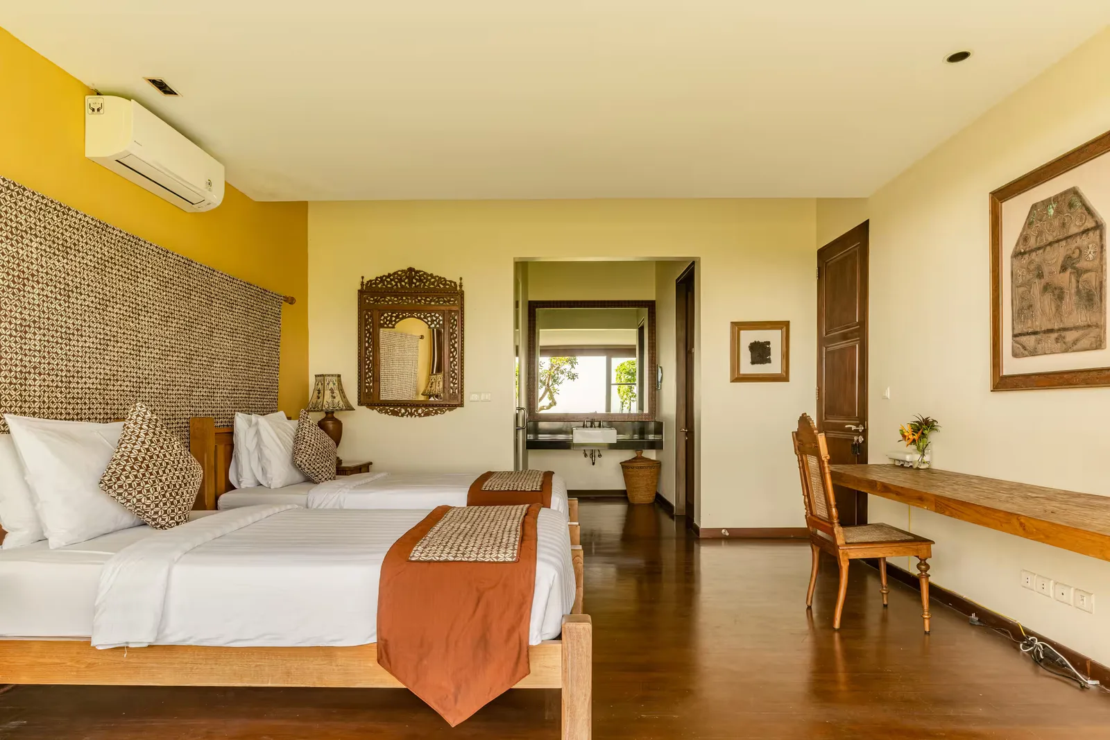 The Longhouse — 6BR Villa Rental in Jimbaran — image 4