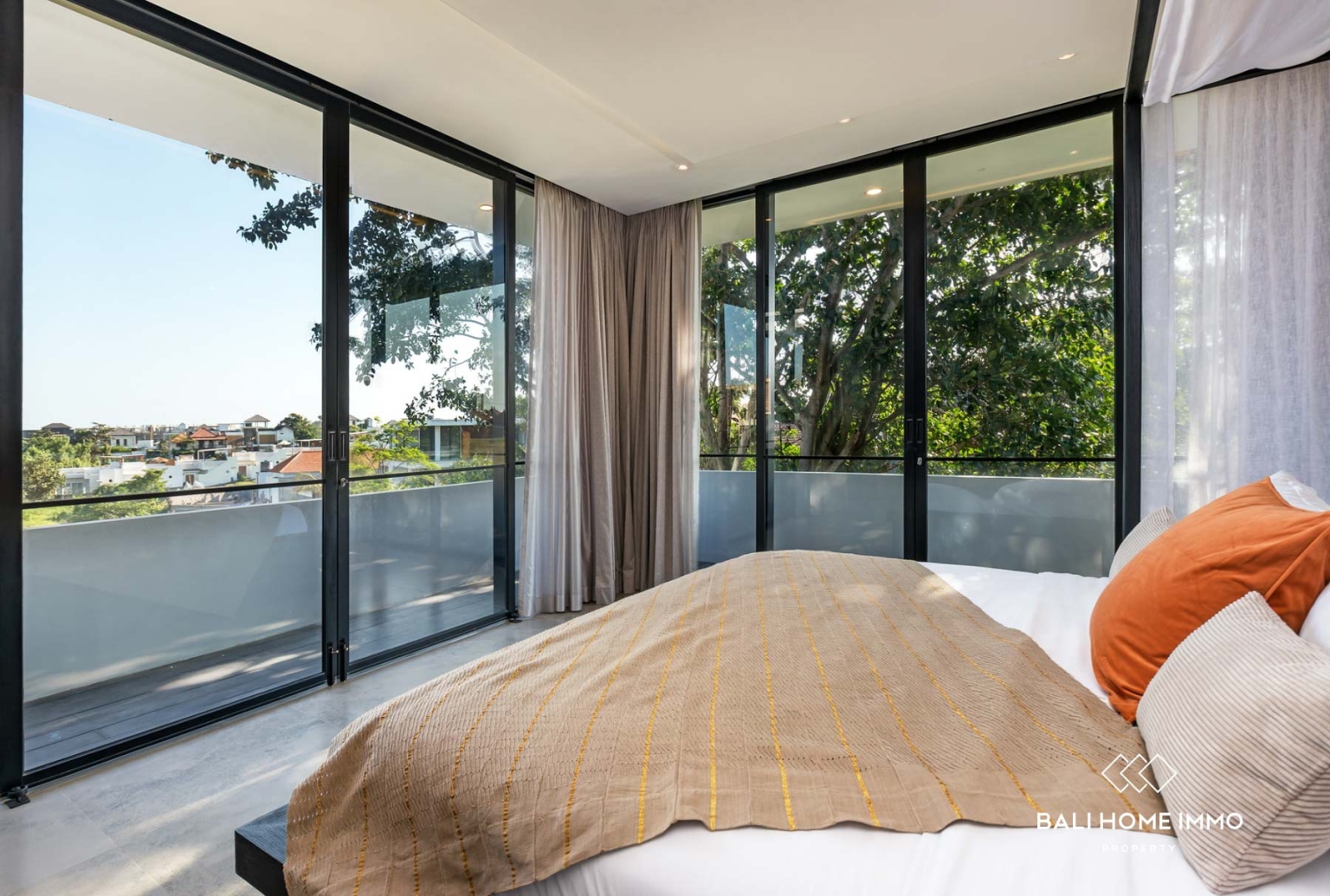 Luxury 5 Bedroom Villa for Yearly Rental in Cemagi Bali — image 16