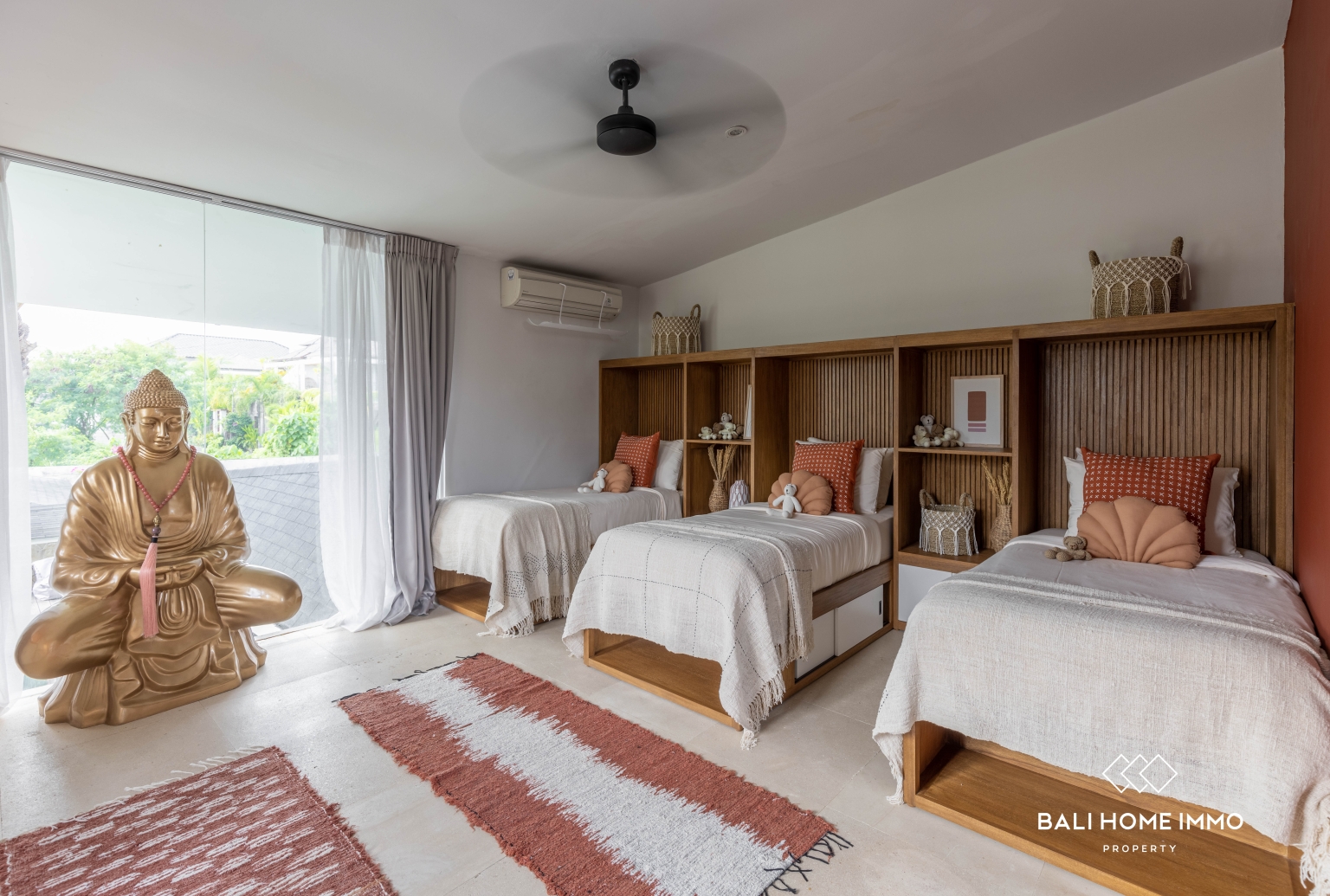 Luxury 6-Bedroom Family Villa with Private Pool or Yearly Rental in Berawa — image 15